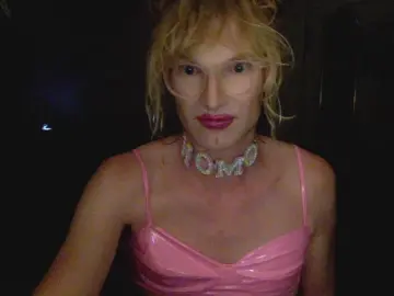 Cam4 Sex Cam of pinkyfagyboy