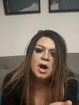 Cam4 Watch Live Sex Cams of Bruna_Brazil