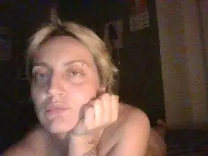 Cam4 Watch Live Sex Cams of Call_me_b34uty