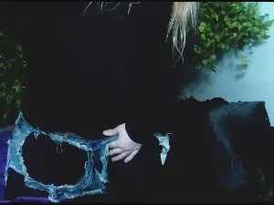 Whitelimoon from cam4