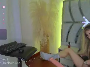 Cam4 Watch Live Sex Cams of Sensual_sharon