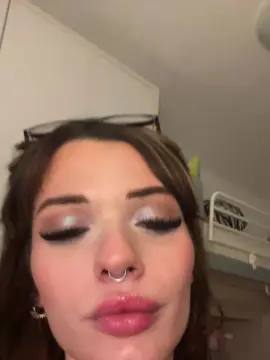 Cam4 Free Porn Cam of Tinatamiso