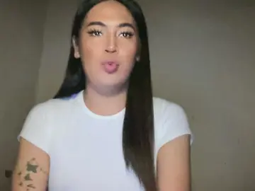 Cam4 Free Live Porn of naughty_fallon1