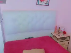 Cam4 Sex Cam of alexa_sexyy