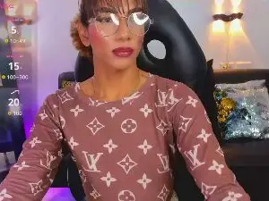 Cam4 Adult Webcam of katiee1