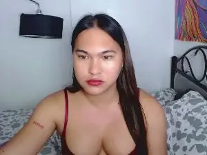 Cam4 Watch Live Sex Cams of IvannaLoreXXX