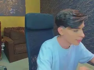 Cam4 Live Porn of MilanDash
