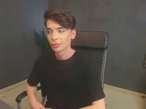 Cam4 Nude Webcam of MilanDash