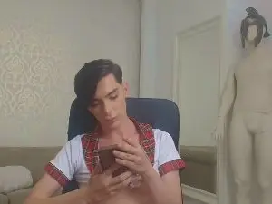 Cam4 Watch Live Sex Cams of MilanDash