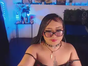 Cam4 Live Sex of Liascarlett