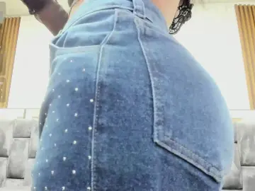 Cam4 Live Porn of BRENDA_BIG_COCK