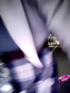 Cam4 Free Live Porn of pervertedslut1