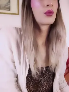 Cam4 Live Sex of Karendolly8