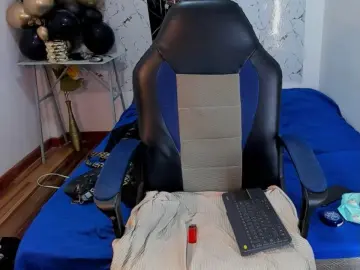 Cam4 Nude Webcam of Sexylu_