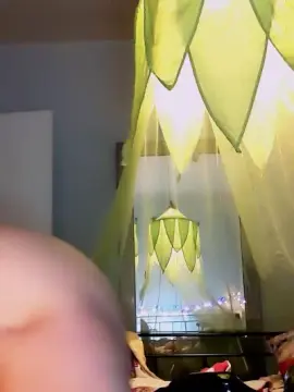 Cam4 Free Live Porn of LadyCross_hot