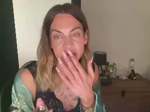 Cam4 Free Live Porn of Sophiaat40