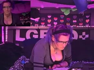 Cam4 Sex Cam of TrikkiDarlyn