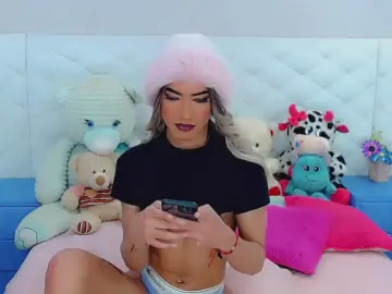 Cam4 Watch Live Sex Cams of alanna_dolls