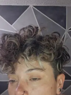 Cam4 Live Sex Cam of Megan222_