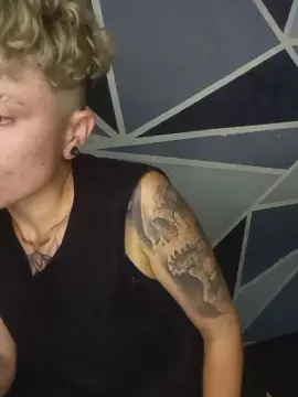 Cam4 Adult Webcam of Megan222_