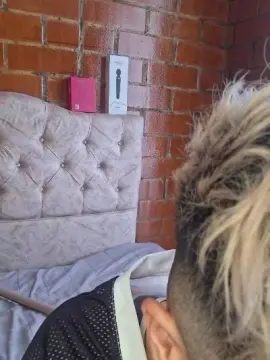 Cam4 Best live sex cam show of Megan222_