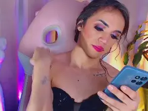 Cam4 Adult Video Chat of cristal_gem1