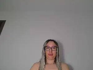 Cam4 Sex Cam of Julianna69