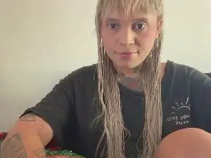 Cam4 Sex Cam of frierenhott