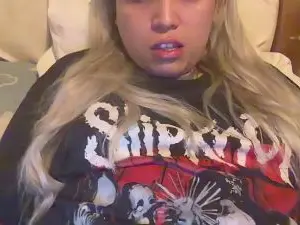 Cam4 Free Porn Cam of frierenhott