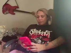 Cam4 Nude Webcam of frierenhott
