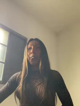 Cam4 Live Porn of dolltranssexy