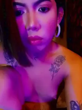 Cam4 Adult Webcam of Ur_asianbaby