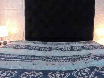 Cam4 Nude Webcam of ChanelleJohnson