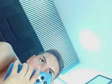Cam4 Free Live Porn of Sofi_Reyes