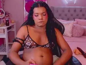 Cam4 Private Sex Chat of divinetransx