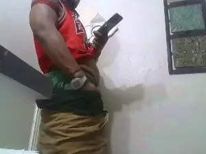 Tazzdaoboddie from cam4