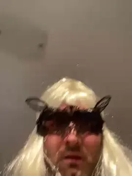 Cam4 Live Porn of Helga23