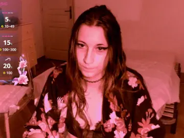 Cam4 Adult Webcam of ezme_casimir