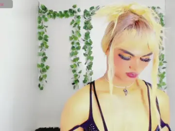 Cam4 Adult Video Chat of AdharaSofia