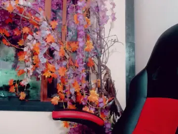 Cam4 Watch Live Sex Cams of khiara_moretti