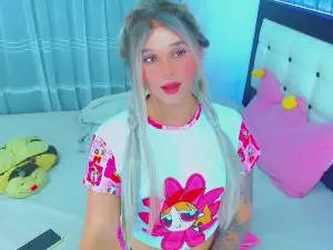 Cam4 Live Sex Cam of monserrat18