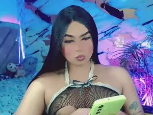 Cam4 Nude Webcam of miss_adriana43