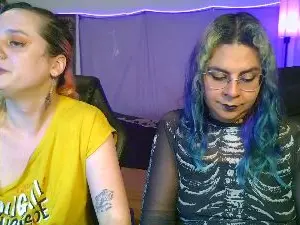 Cam4 Best live sex cam show of AlaniandLea