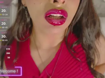 Cam4 Private Sex Chat of swee_elizabeth