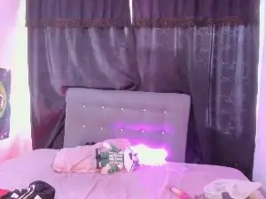 Cam4 Watch Live Sex Cams of Megan_Miles02