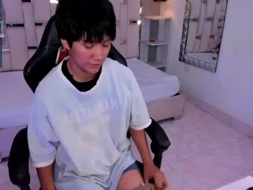 Cam4 Live Sex Cam of EriolWest