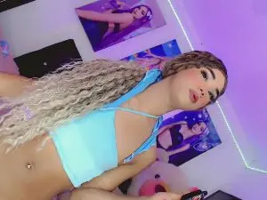 Cam4 Nude Webcam of HeidiKlum69