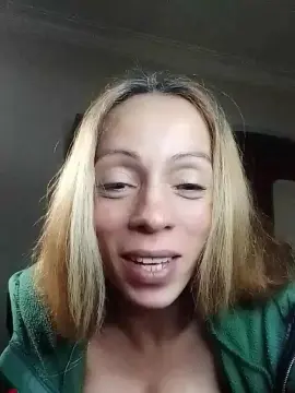 Cam4 Live Porn of danilofuckal