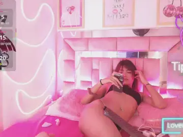 Cam4 Adult Webcams of Hanna_Deluxe