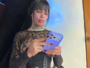 Cam4 Live Porn of allisondark666
